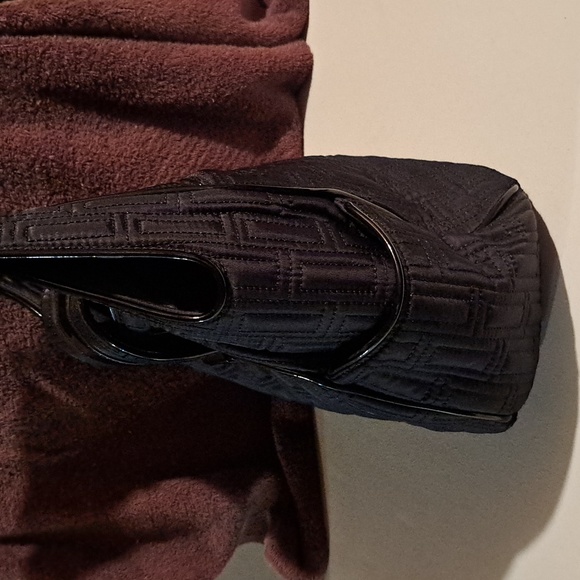 Vera Bradley quilted hobo bag. - Picture 4 of 10